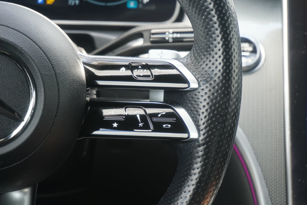 Used 2024 Mercedes-Benz CLE 300 4MATIC Coupe image 14
