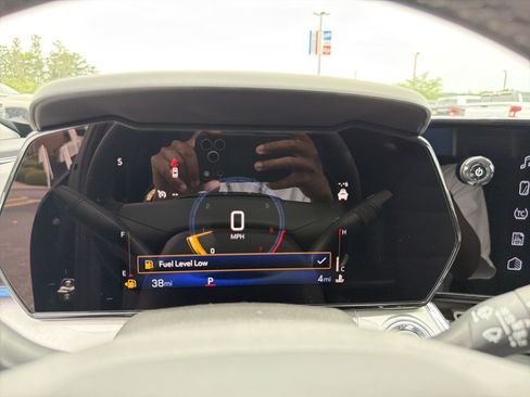 New 2026 Chevrolet Trax LT w/ LT Convenience Package FWD image 26