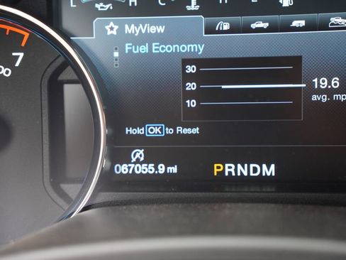 Used 2018 Ford F150 Lariat w/ Equipment Group 502A Luxury AWD/4WD image 8