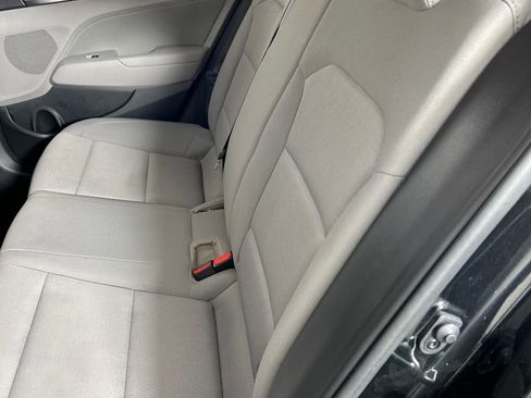 Used 2018 Hyundai Elantra Value Edition FWD image 17
