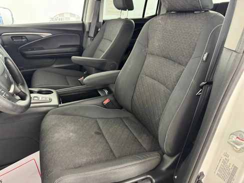 Used 2021 Honda Ridgeline Sport image 29