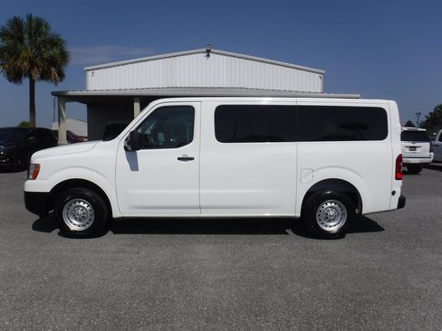 Used 2019 Nissan NV 3500 S RWD image 1
