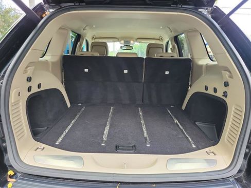 Used 2017 Jeep Grand Cherokee Limited RWD image 6