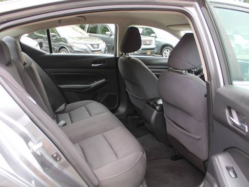 Used 2019 Nissan Altima 2.5 S FWD image 26