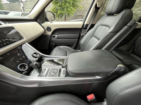 Used 2022 Land Rover Range Rover Sport HSE Silver Edition AWD/4WD image 25