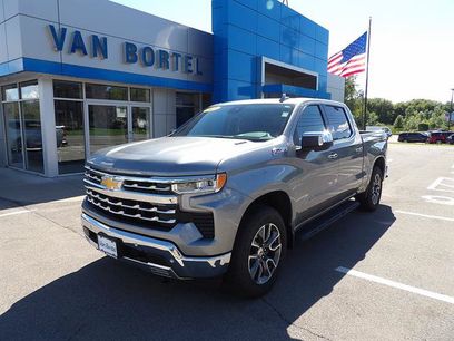 Used 2025 Chevrolet Silverado 1500 LTZ w/ LTZ Premium Package