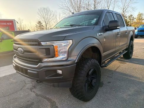 Used 2019 Ford F150 XLT w/ Equipment Group 302A Luxury image 5