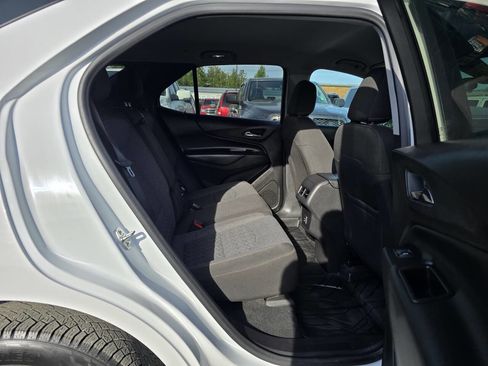 Used 2023 Chevrolet Equinox LT w/ LPO, Floor Liner Package image 7