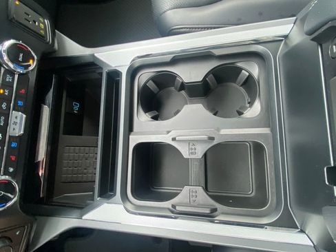 Certified 2025 Ford F250 Lariat w/ Lariat Ultimate Package image 18