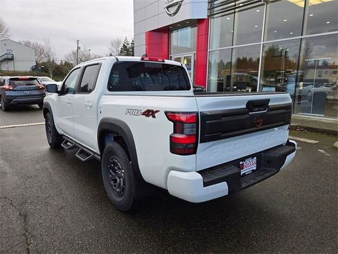 New 2025 Nissan Frontier PRO-4X w/ Pro Premium Package image 8