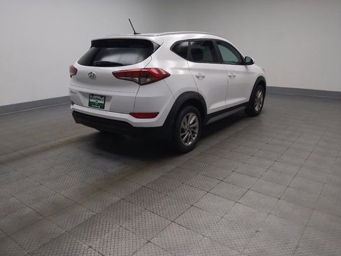 Used 2017 Hyundai Tucson SE w/ SE Popular Package 02 FWD image 10