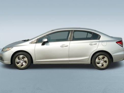 Used 2013 Honda Civic LX image 4