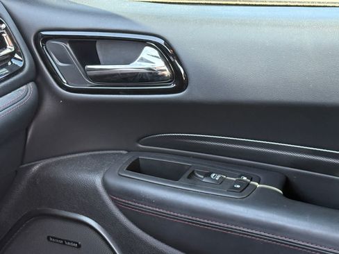 Used 2022 Dodge Durango R/T RWD image 21