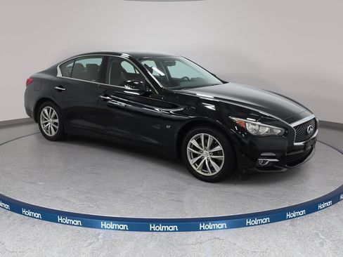 Used 2015 INFINITI Q50 AWD w/ Moonroof Package image 4