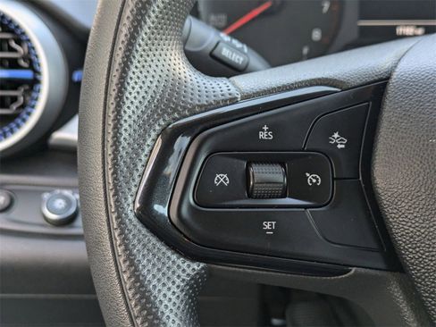 Used 2025 Chevrolet Trax LS image 19