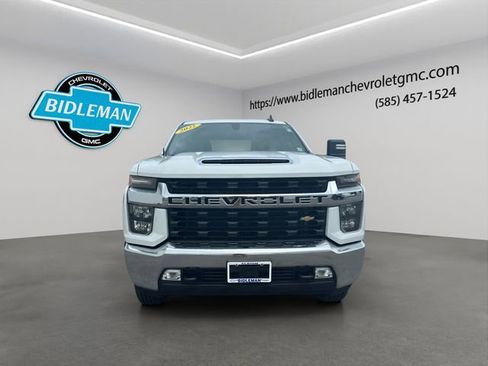 Used 2022 Chevrolet Silverado 2500 LT image 2