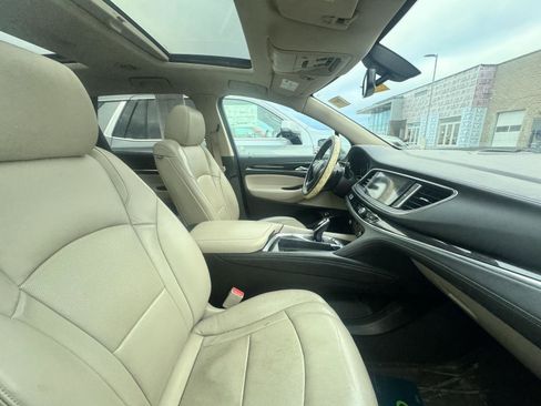 Used 2019 Buick Enclave Essence w/ Trailering Package, 5000 lbs. image 4