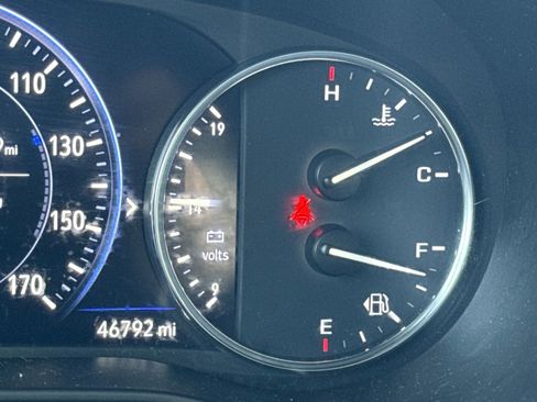 Used 2024 Buick Enclave Premium image 22