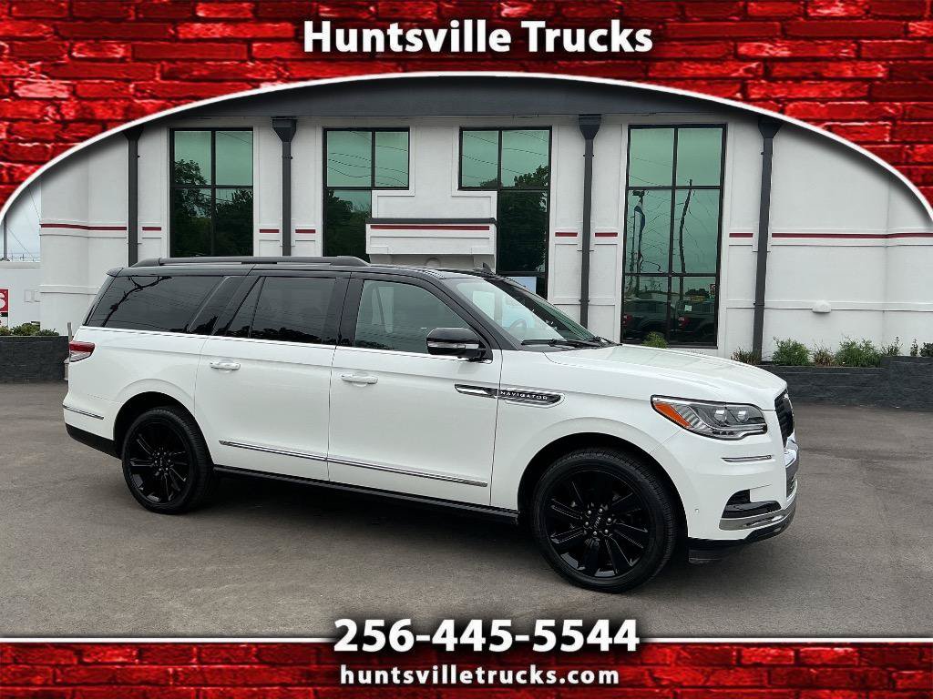 Used 2022 Lincoln Navigator L Black Label AWD/4WD image 1