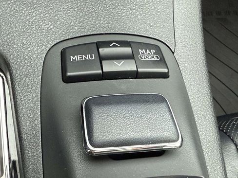 Used 2014 Lexus ES 350 w/ Luxury Package image 27