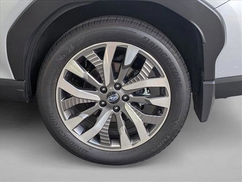 Certified 2025 Subaru Forester Touring AWD/4WD image 24
