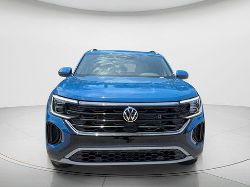 New 2026 Volkswagen Atlas Cross Sport SE FWD image 2