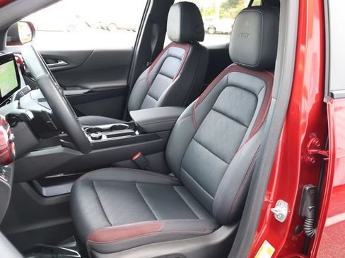 Used 2025 Chevrolet Equinox RS w/ Convenience Package III FWD image 14