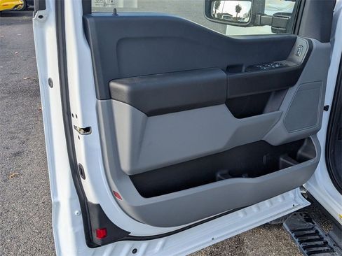 New 2026 Ford F550 4x4 Supercab Super Duty image 10