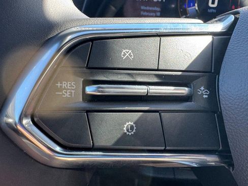 New 2026 Chevrolet Equinox LT image 11