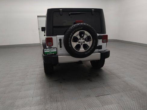 Used 2017 Jeep Wrangler Unlimited Sahara w/ Max Tow Package image 6