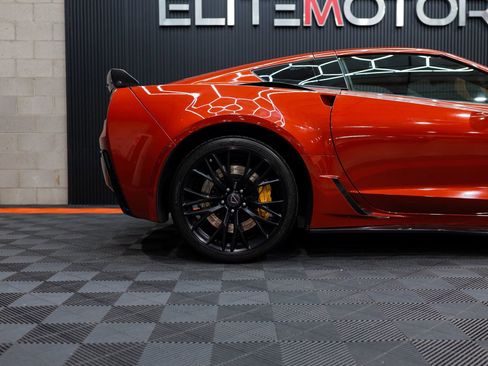 Used 2016 Chevrolet Corvette Z06 w/ 2LZ Preferred Equipment Group RWD image 17