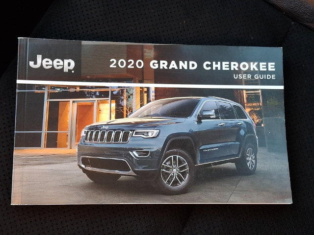 Used 2020 Jeep Grand Cherokee Altitude AWD/4WD image 27