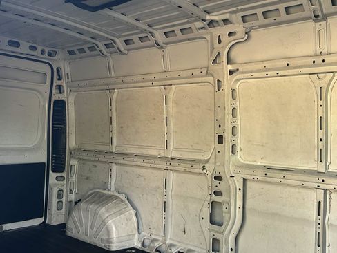 Used 2023 RAM ProMaster 2500 FWD image 18