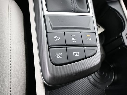 Used 2026 Kia Sportage EX FWD image 24