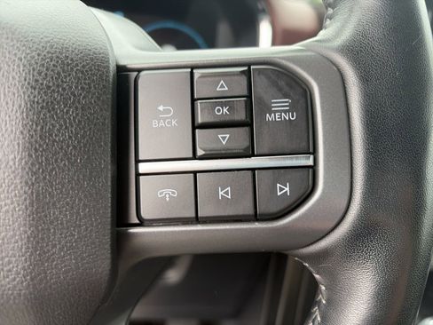 Used 2022 Ford F150 Lariat w/ Equipment Group 502A High AWD/4WD image 23