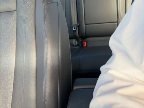 Used 2017 Audi A4 2.0T Premium Plus w/ Premium Plus Package image 12