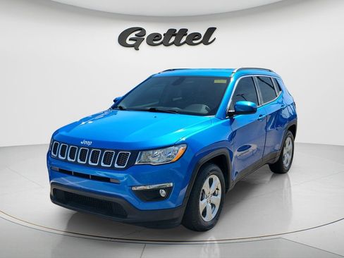 Used 2021 Jeep Compass Latitude FWD image 1