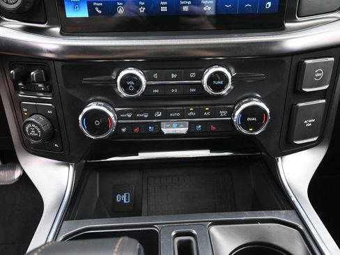 Used 2022 Ford F150 Platinum w/ Equipment Group 701A High image 9