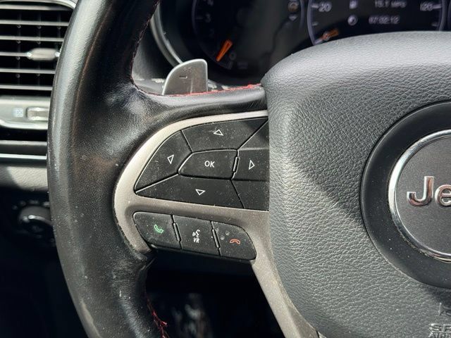 Used 2020 Jeep Grand Cherokee Trailhawk w/ Trailhawk Luxury Group AWD/4WD image 29