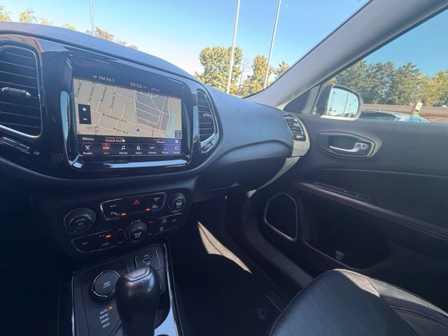 Used 2017 Jeep Compass Limited AWD/4WD image 25