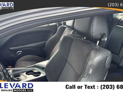 Used 2017 Dodge Challenger GT w/ Technology Group AWD/4WD image 30