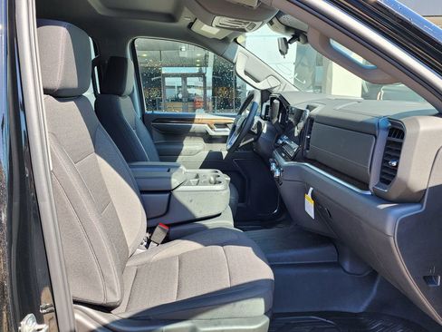 New 2026 GMC Sierra 1500 Elevation w/ LPO, Elevation Black Package AWD/4WD image 38