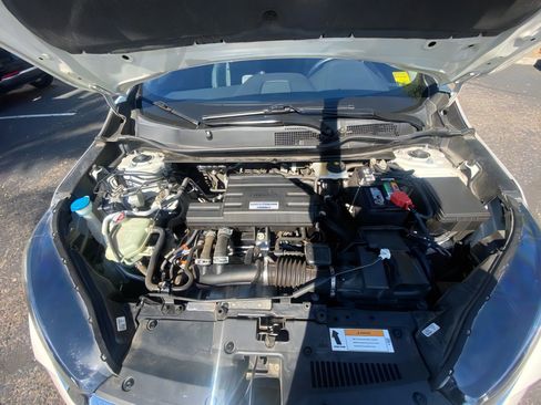 Used 2018 Honda CR-V Touring image 31