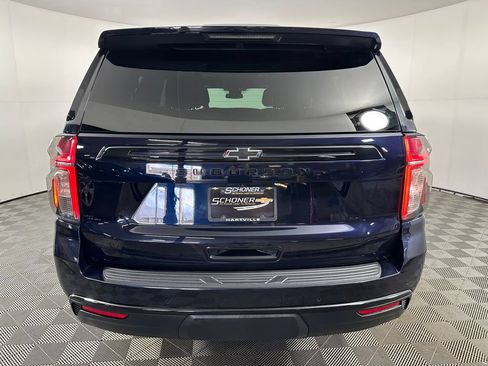 Used 2023 Chevrolet Suburban Z71 w/ Luxury Package AWD/4WD image 4