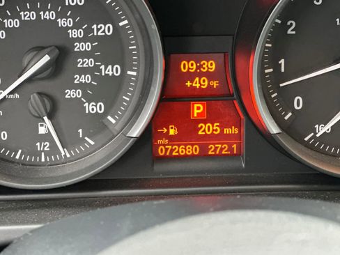 Used 2011 BMW Z4 sDrive35i image 26