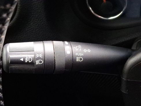 Used 2017 Jeep Wrangler Unlimited Sport w/ Connectivity Group image 26