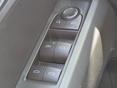 New 2026 GMC Canyon Elevation w/ Convenience Package RWD image 19