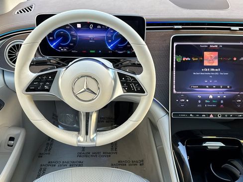 Certified 2023 Mercedes-Benz EQE 500 4MATIC Sedan image 27