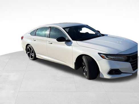 Used 2021 Honda Accord Sport image 4