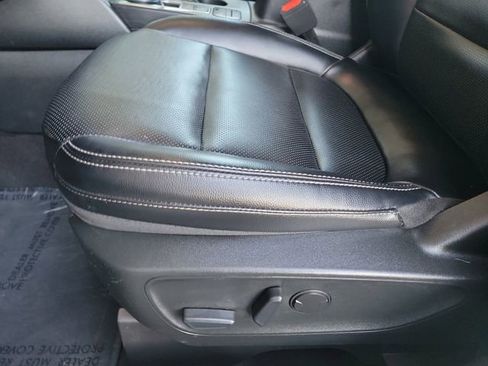 Used 2022 Ford Escape SEL w/ Technology Package FWD image 22